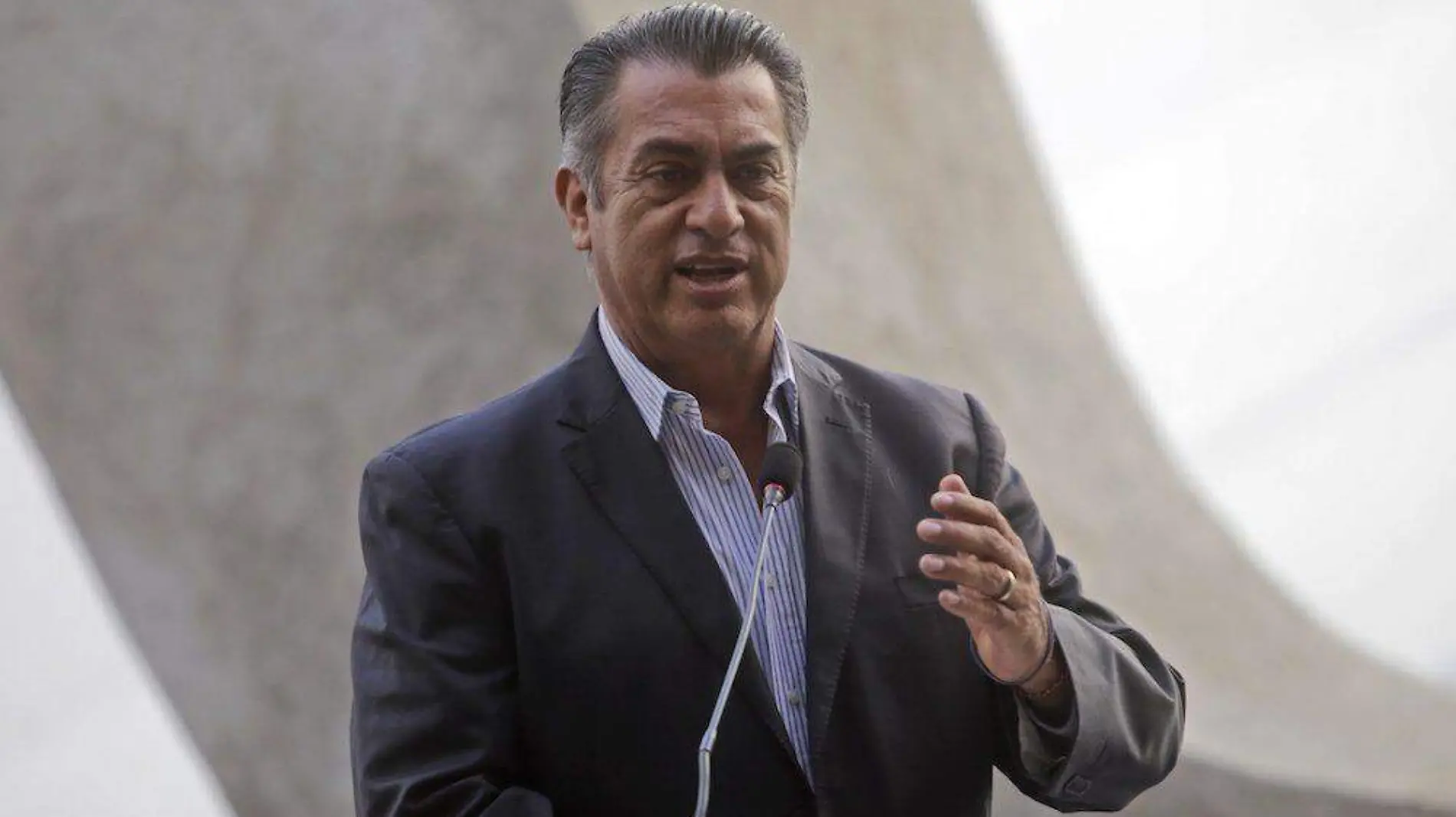 Jaime Rodríguez Calderón, El Bronco”.